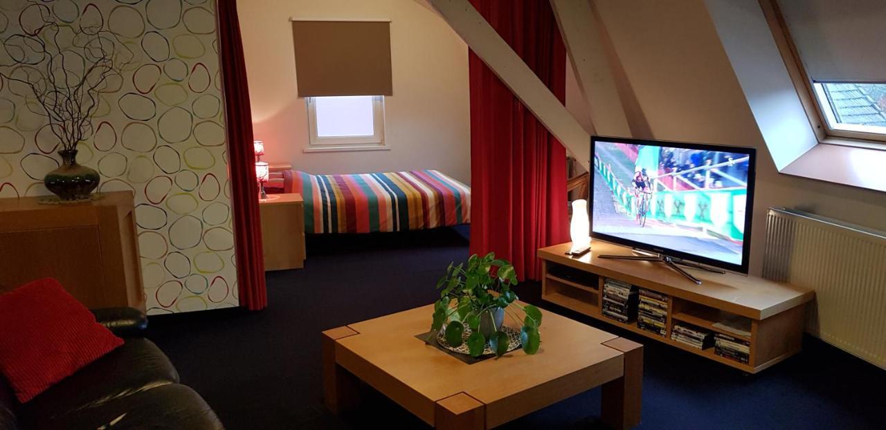 Apartment Campinor Pelt Екстер'єр фото